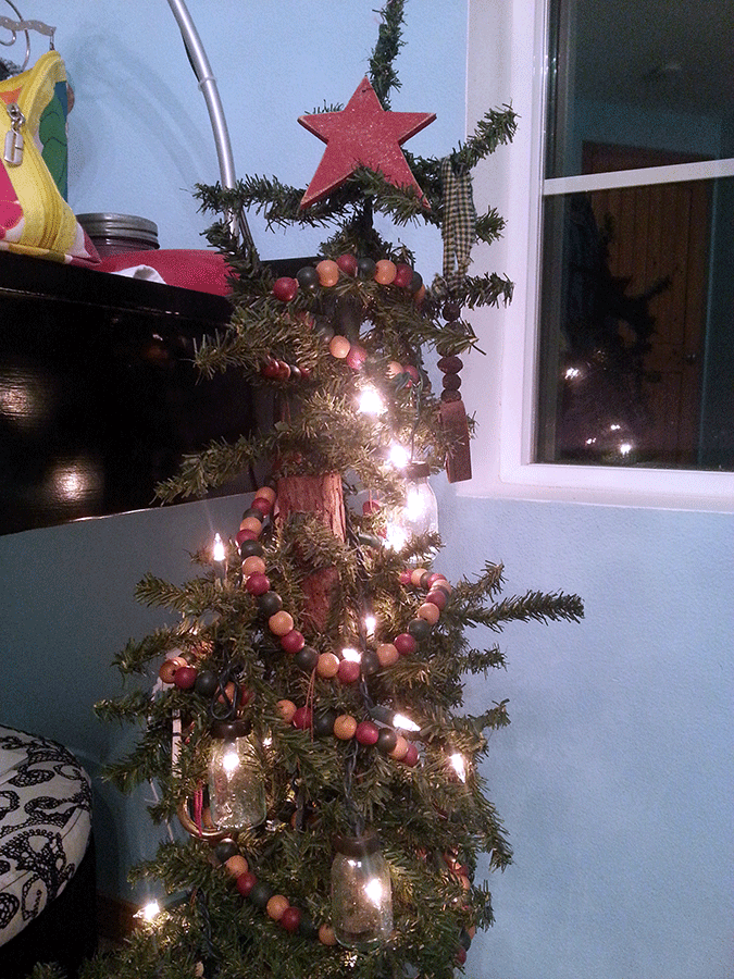 Mini Christmas tree set up mid October this year in writer, Mariah Guthries, house.
