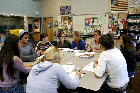 Art Club discusses plans at their meeting on September 24 in Mrs. Palmiter’s room (B112).