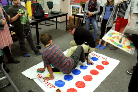Kevin Stehl ’17 and Beau Hamilton ’17 begin a game rousing game of Twister as the festivities wind down. This was an nail-biting duel between the two best contortionists present.