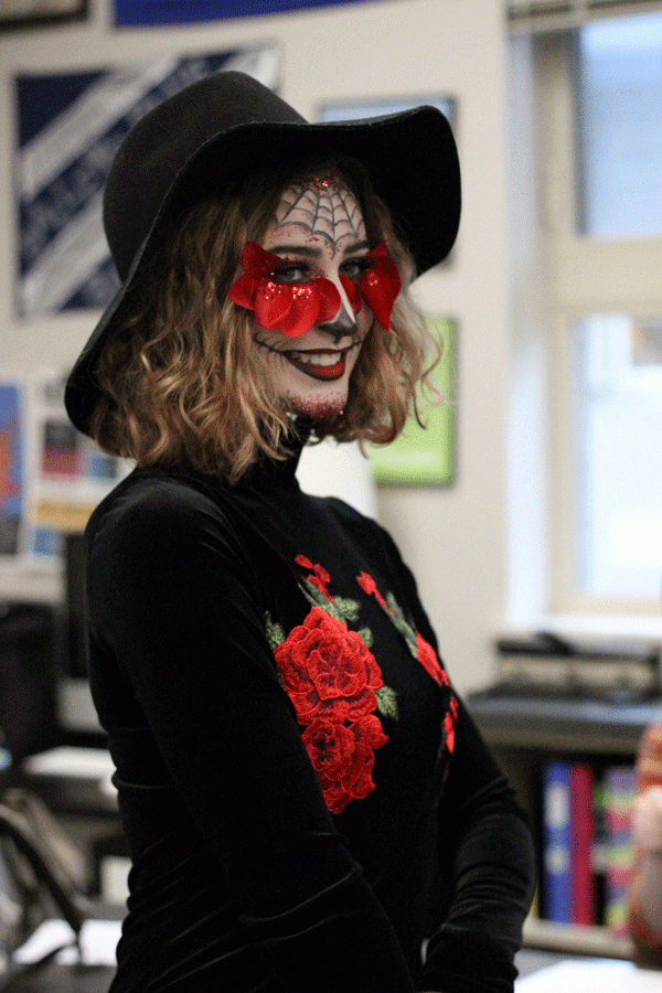 Nadine Christensen ('17) goes all out on Halloween by creating a Day of the Dead inspired costume.