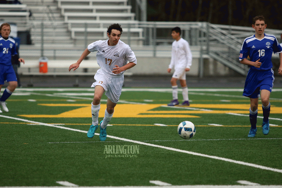 Adam Wirth (18) and the Eagles play against Shoreline. 