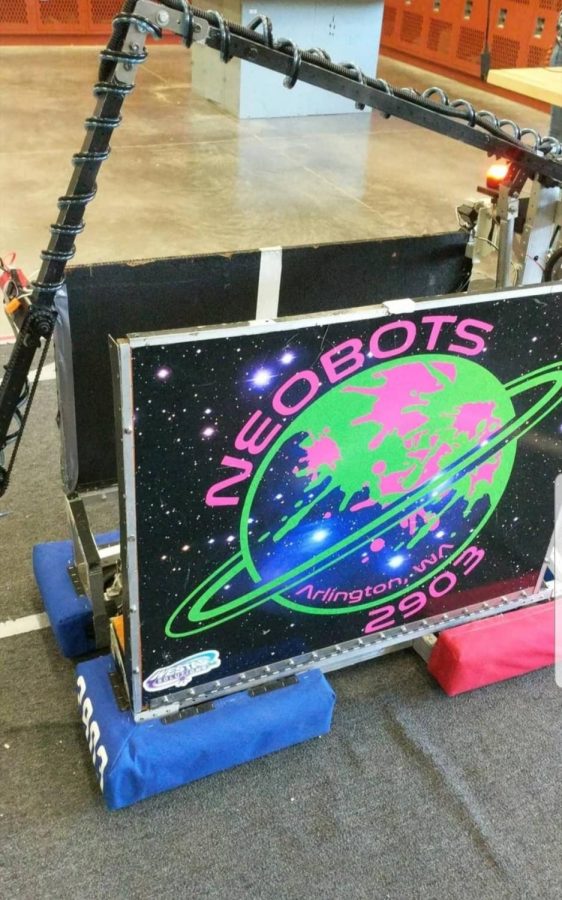 This is the front view of Berg, the Neobots robot. The Neobot’s have a huge logo so that everyone at Girl’s Competition knows whose robot it is!