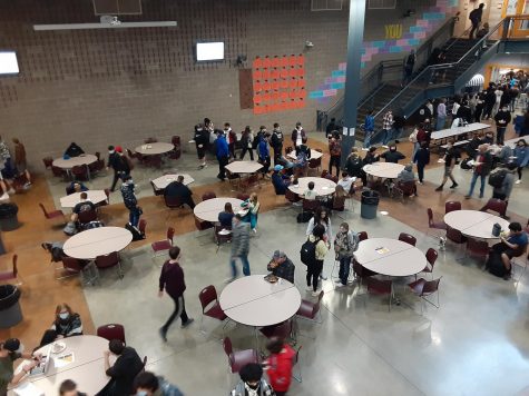 AHS students in the commons after first lunch. 