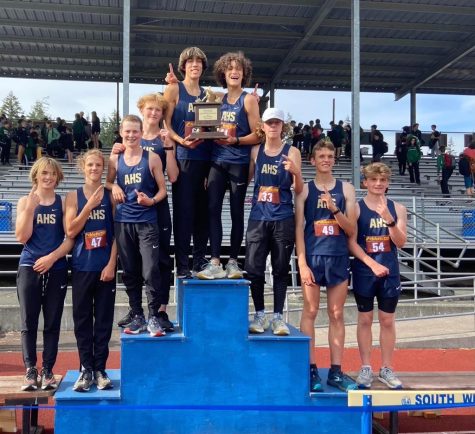 The varsity boys team getting first at South Whidbey