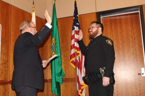 New School Resource Officer takes flight at AHS