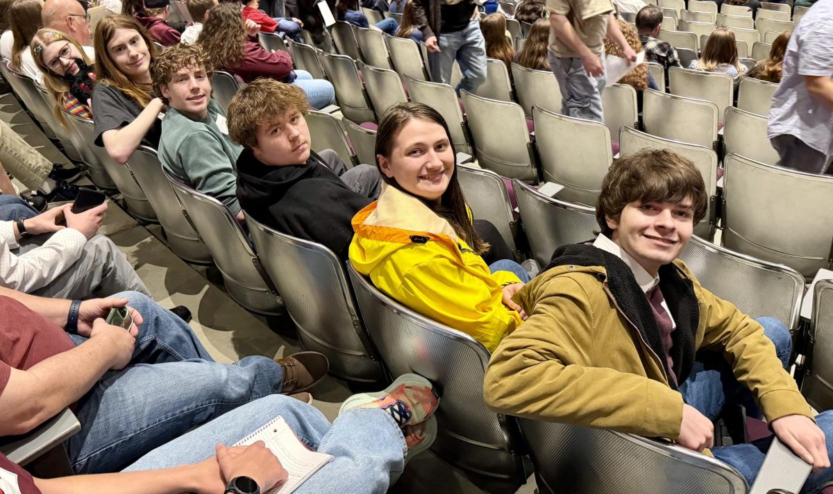 The 2026 Knowledge Bowl state qualifying team: Alana Bauck, Franklin Vincenzi, Carson Raz, Noah Altermott, Sunny Sweet, and Jaden Appel.